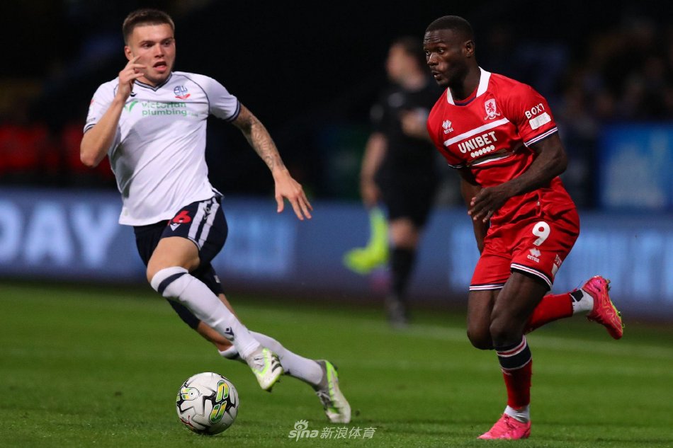 让人遥想两 让人遥想两