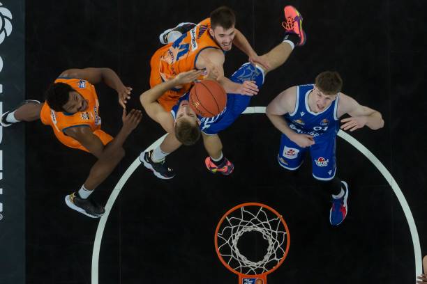 苏亚雷斯就 苏亚雷斯就